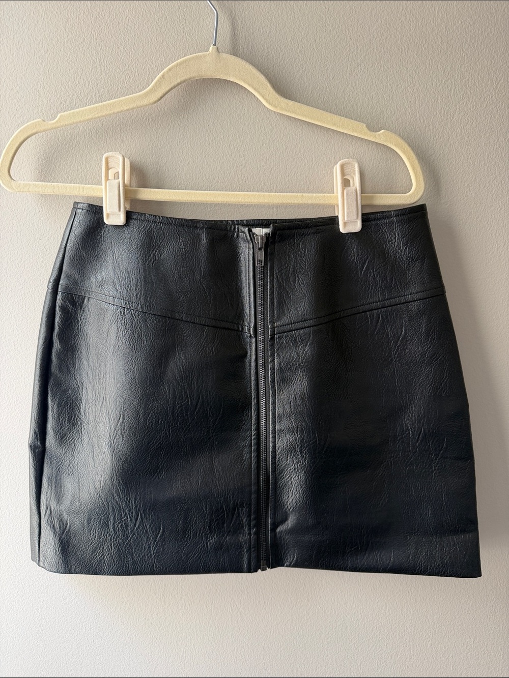Astr Black Faux Leather Front-Zip Mini Skirt